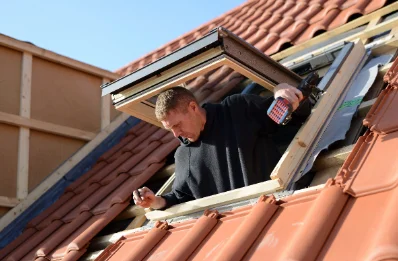 Pose de fenêtres de toit Velux à Courcemain
